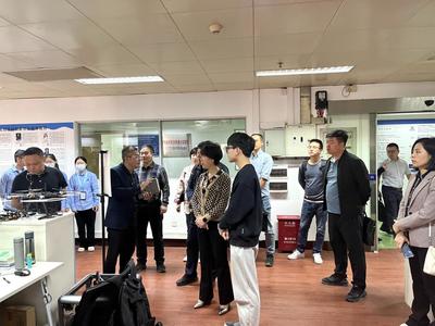 兰州新区西岔园区管理委员会来校交流创业孵化器管理服务